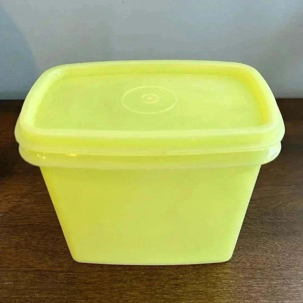 Tupperware great used